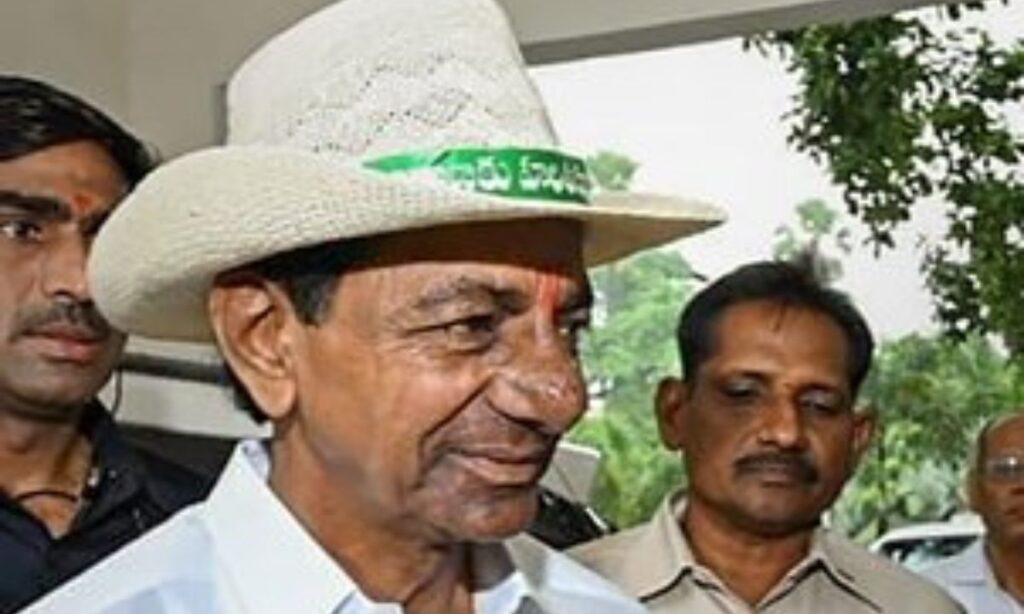 తెలంగాణ ఎన్నికల గజ్వేల్ సెగ్మెంట్ నుంచి సీఎం కేసీఆర్ నామినేషన్ దాఖలు చేశారు