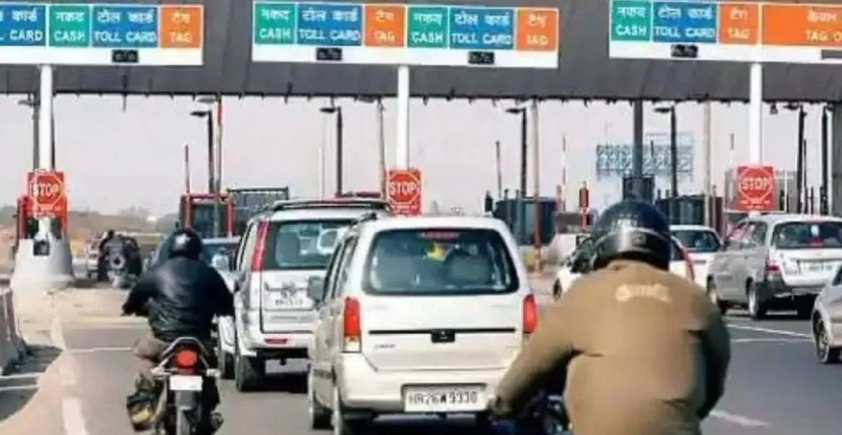 Toll Charges on Two Wheeler: జూలై 15 నుండి బైకులకు కూడా టోల్ ఫీజు NHAI క్లారిటీ ?